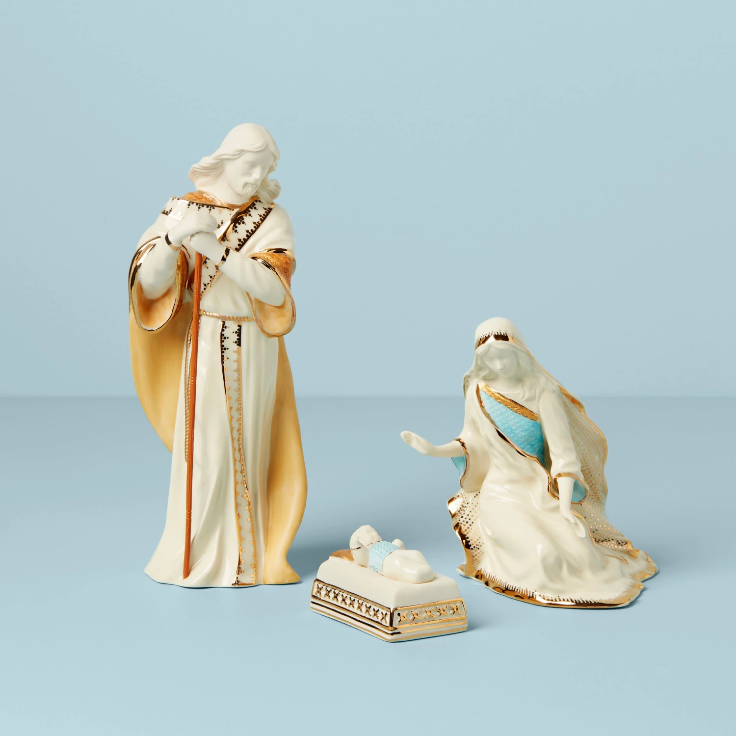 Lenox First Blessing Nativity 3-Piece Holy Family Figurine Set 3 Lenox First Blessing Nativity 3-Piece Holy Family Figurine Set