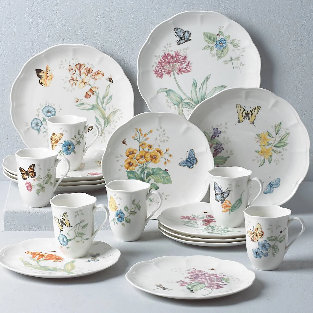 Lenox Butterfly Meadow 18-Piece Dinnerware Set 10 Lenox Butterfly Meadow 18-Piece Dinnerware Set - Image 8