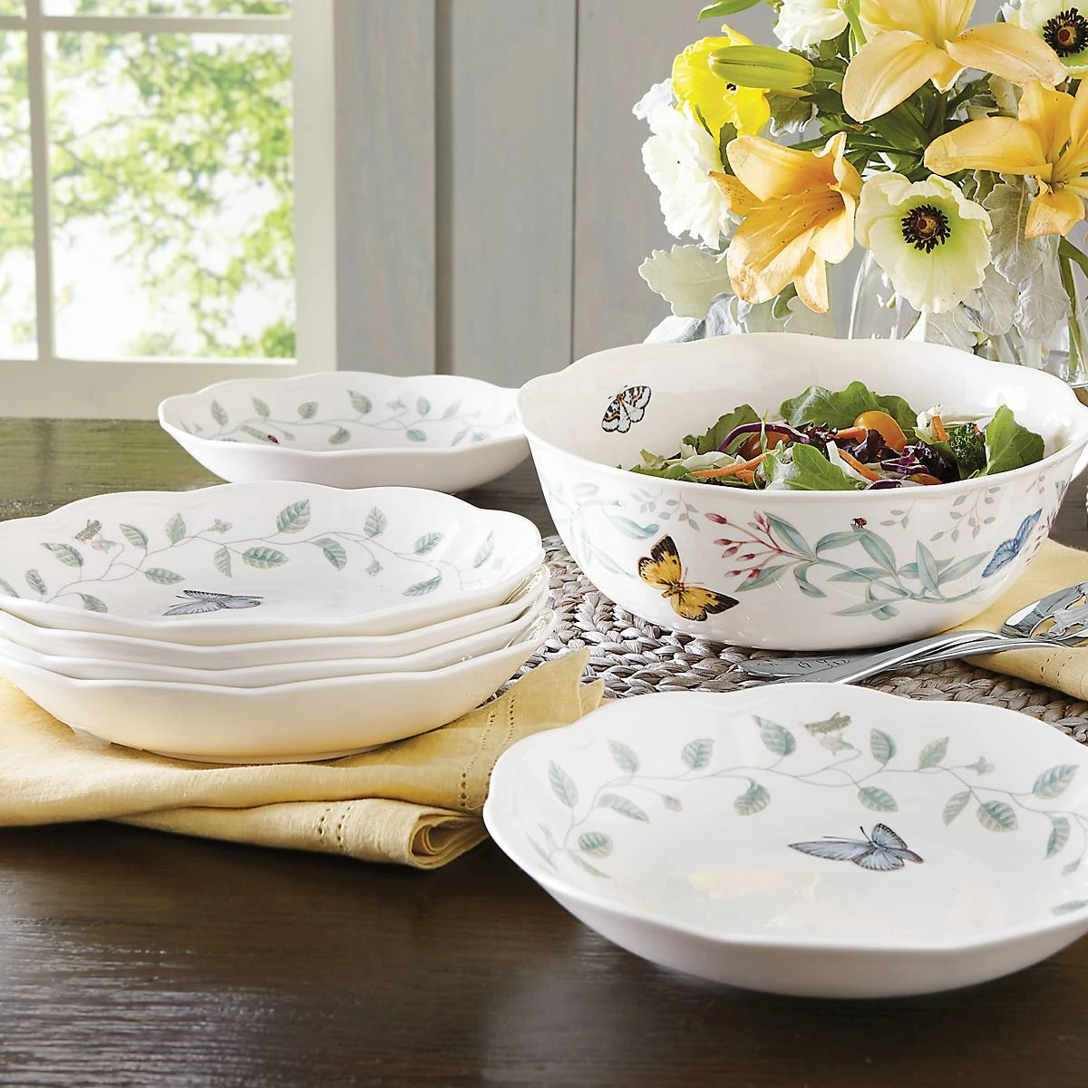 Lenox Butterfly Meadow 7-Piece Bowl Set 5 Lenox Butterfly Meadow 7-Piece Bowl Set - Image 3