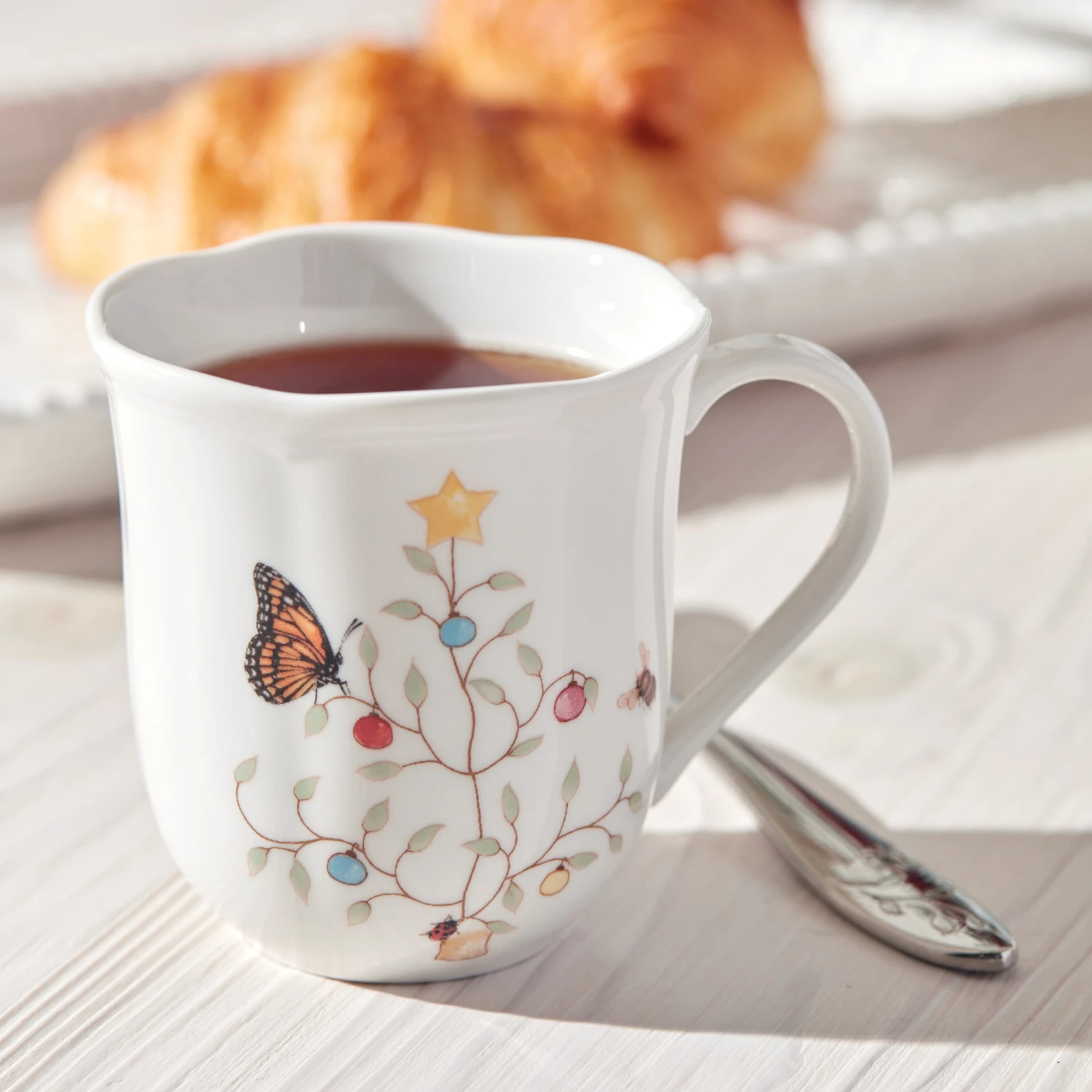Lenox Butterfly Meadow Seasonal Mugs, S/4 6 Lenox Butterfly Meadow Seasonal Mugs, S/4 - Image 4