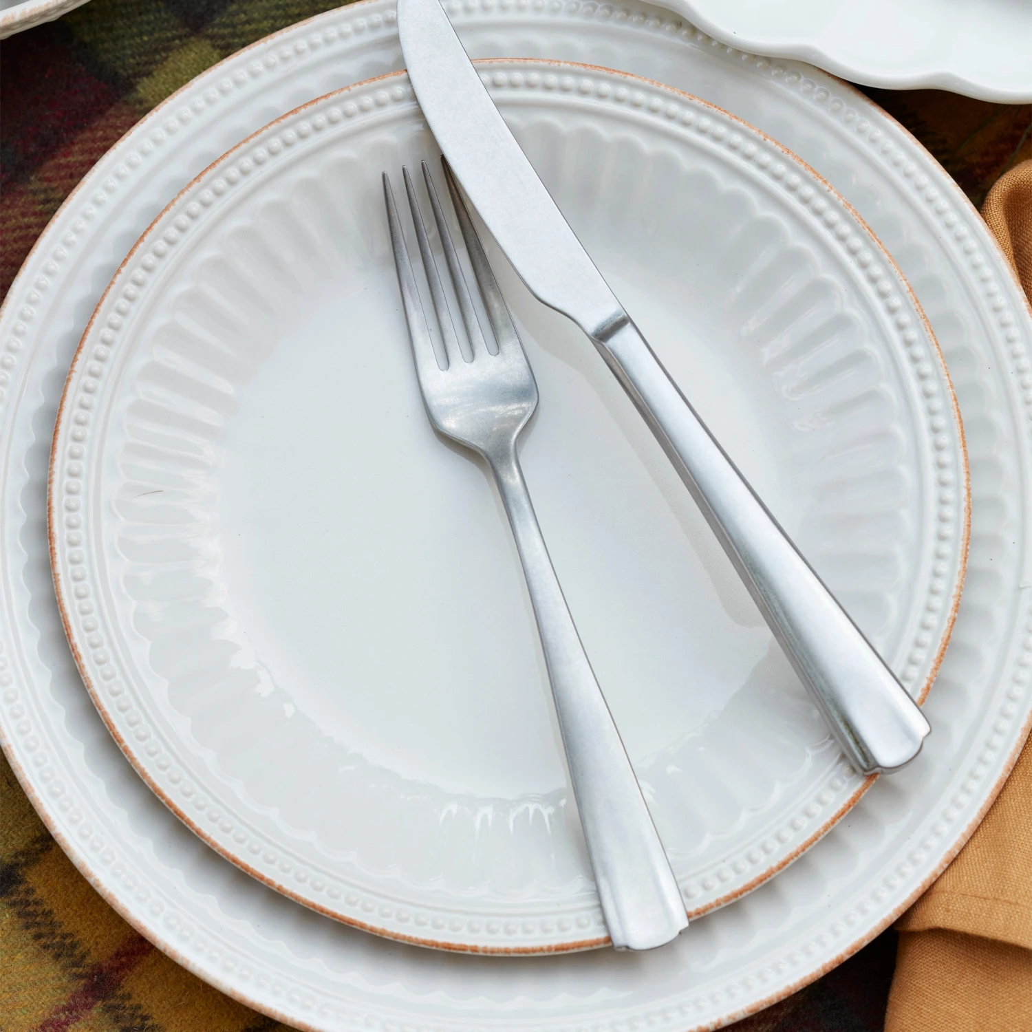 Lenox French Perle Scallop 65-Piece Flatware Set 7 Lenox French Perle Scallop 65-Piece Flatware Set - Image 5