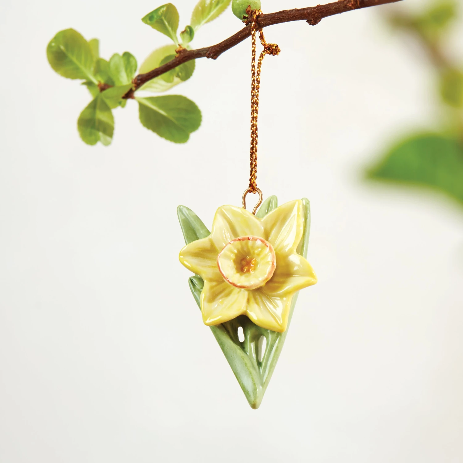 Lenox Celebrate Flowers 10-Piece Ornament Set 6 Lenox Celebrate Flowers 10-Piece Ornament Set - Image 4