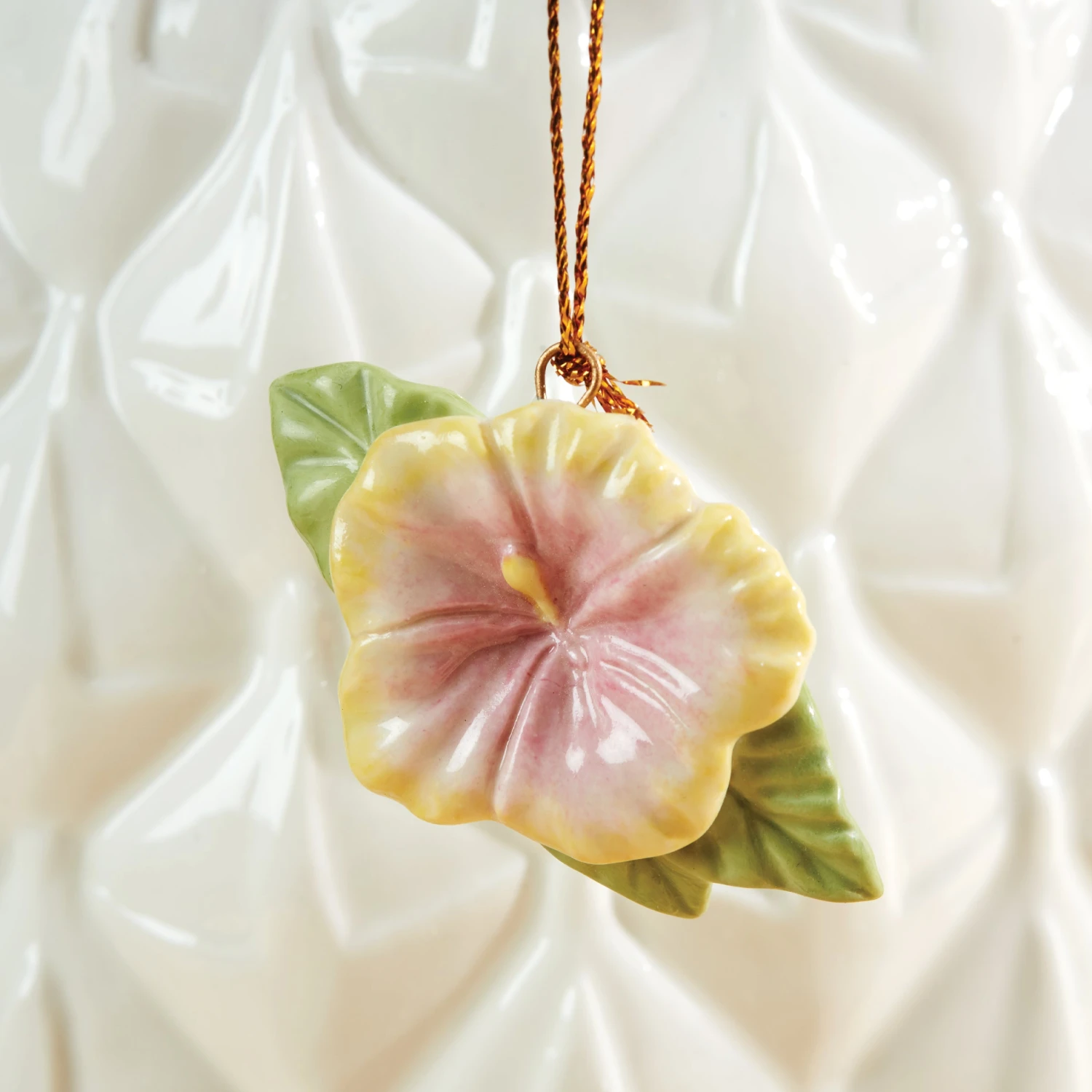 Lenox Celebrate Flowers 10-Piece Ornament Set 9 Lenox Celebrate Flowers 10-Piece Ornament Set - Image 7