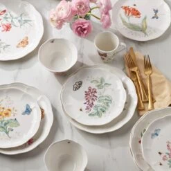 Lenox Butterfly Meadow Monarch 24-Piece Dinnerware Set 14 Lenox Butterfly Meadow Monarch 24-Piece Dinnerware Set -Lenox 883090 LNP F23 FEA