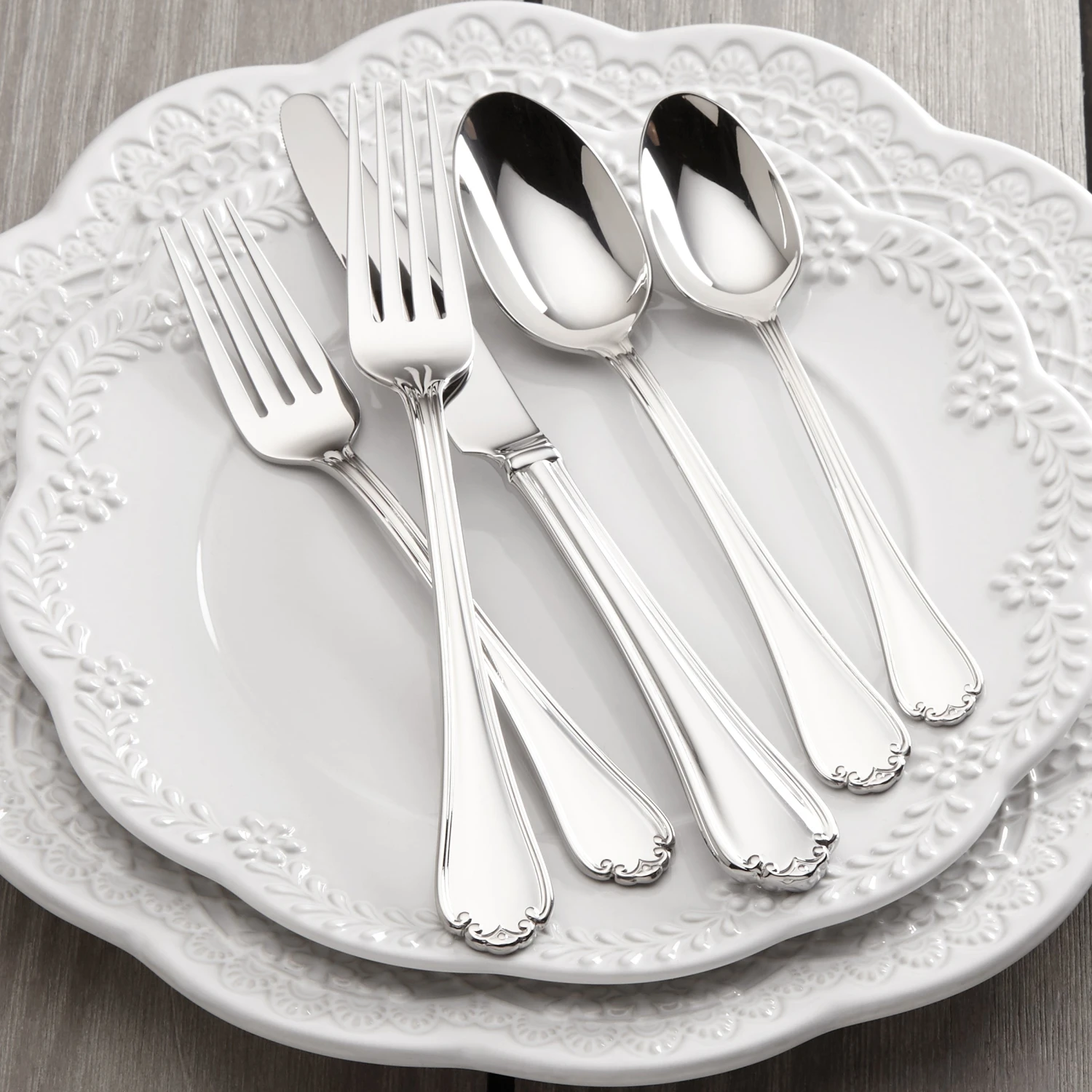 Lenox Chelse Muse 65-Piece Flatware Set 5 Lenox Chelse Muse 65-Piece Flatware Set - Image 3