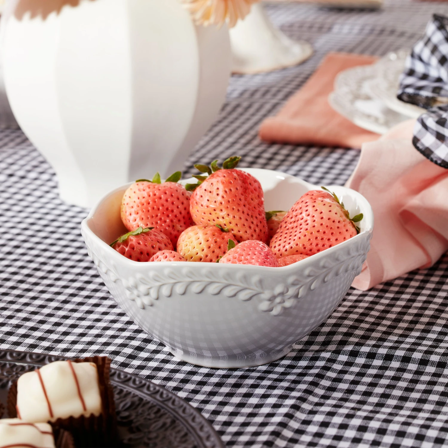 Lenox Chelse Muse Floral 12-Piece Dinnerware Set 11 Lenox Chelse Muse Floral 12-Piece Dinnerware Set - Image 9