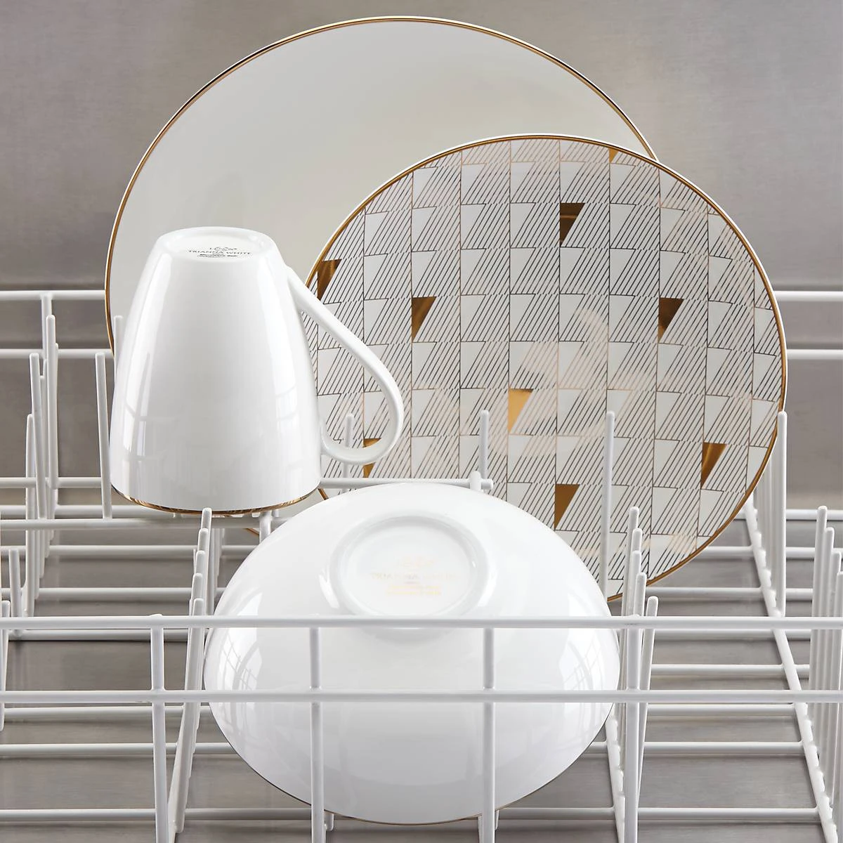 Lenox Trianna 12-piece Dinnerware Set 4 Lenox Trianna 12-piece Dinnerware Set - Image 2