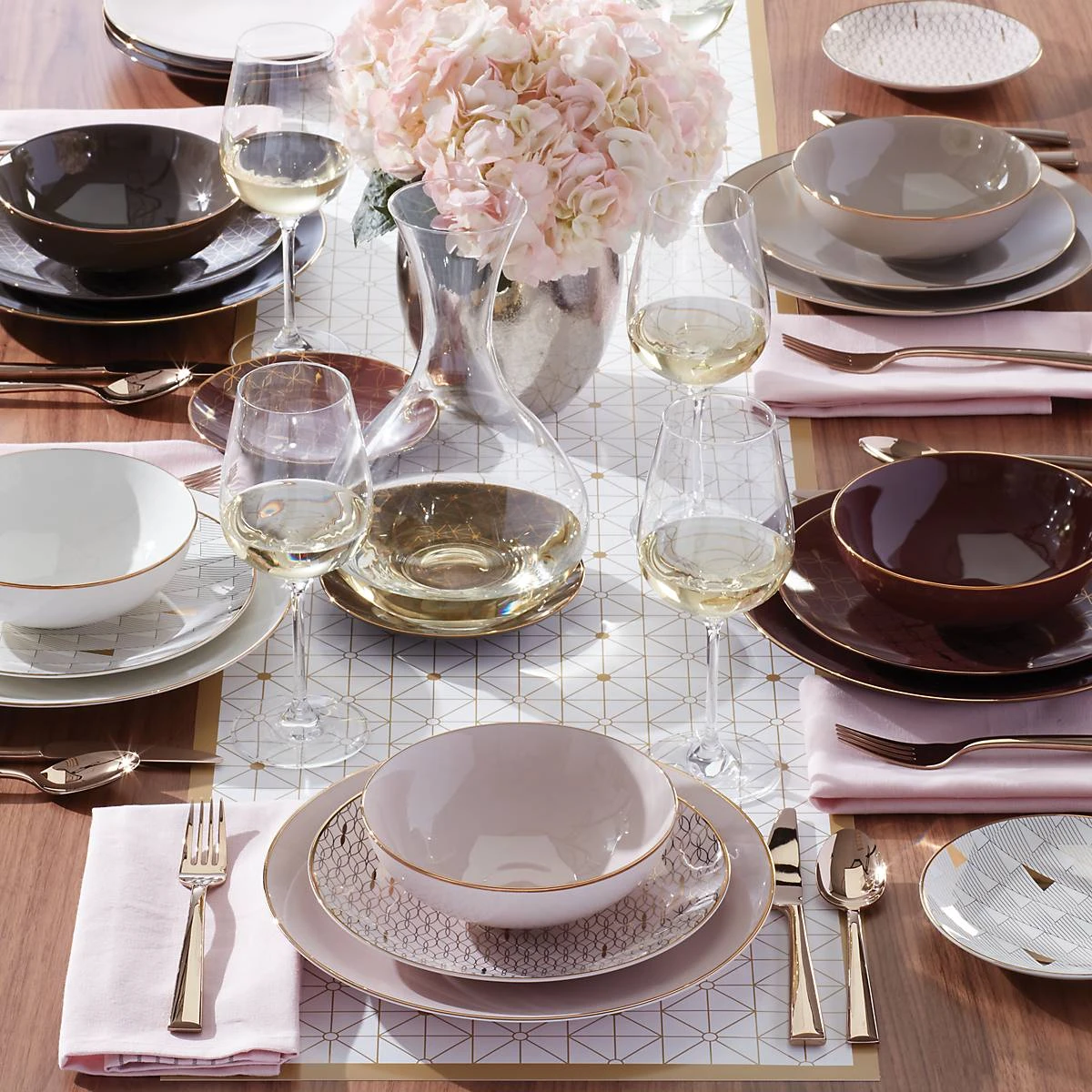 Lenox Trianna 12-piece Dinnerware Set 14 Lenox Trianna 12-piece Dinnerware Set - Image 12
