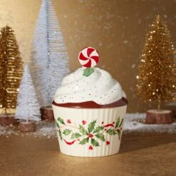 Lenox Hosting The Holidays Bakeshop Cupcake Candy Dish 11 Lenox Hosting The Holidays Bakeshop Cupcake Candy Dish -Lenox 886642 LHOL 23 FEA 1 GG