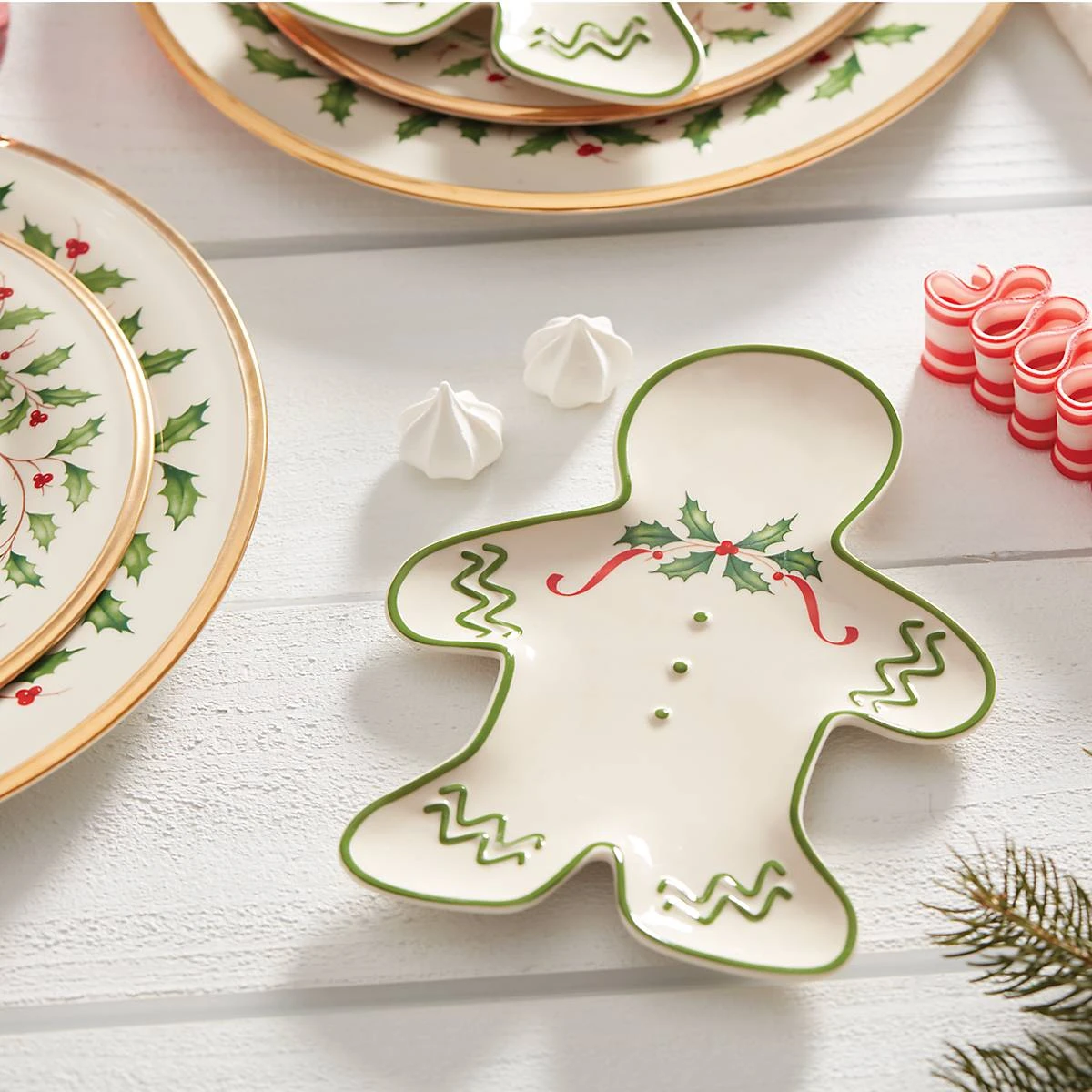 Lenox Holiday Gingerbread Man Accent Plate 5 Lenox Holiday Gingerbread Man Accent Plate - Image 3