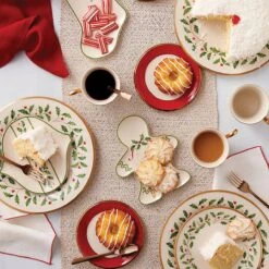 Lenox Holiday Gingerbread Man Accent Plate 11 Lenox Holiday Gingerbread Man Accent Plate -Lenox 887060 w3 2d0c45a8 eeba 4510 bc17 6828e1ba759d