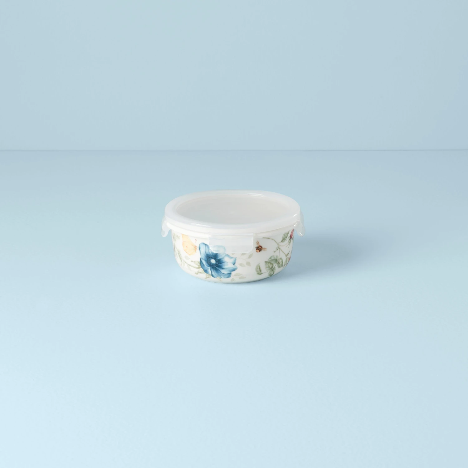 Lenox Butterfly Meadow Small Round Food Container 5 Lenox Butterfly Meadow Small Round Food Container - Image 3