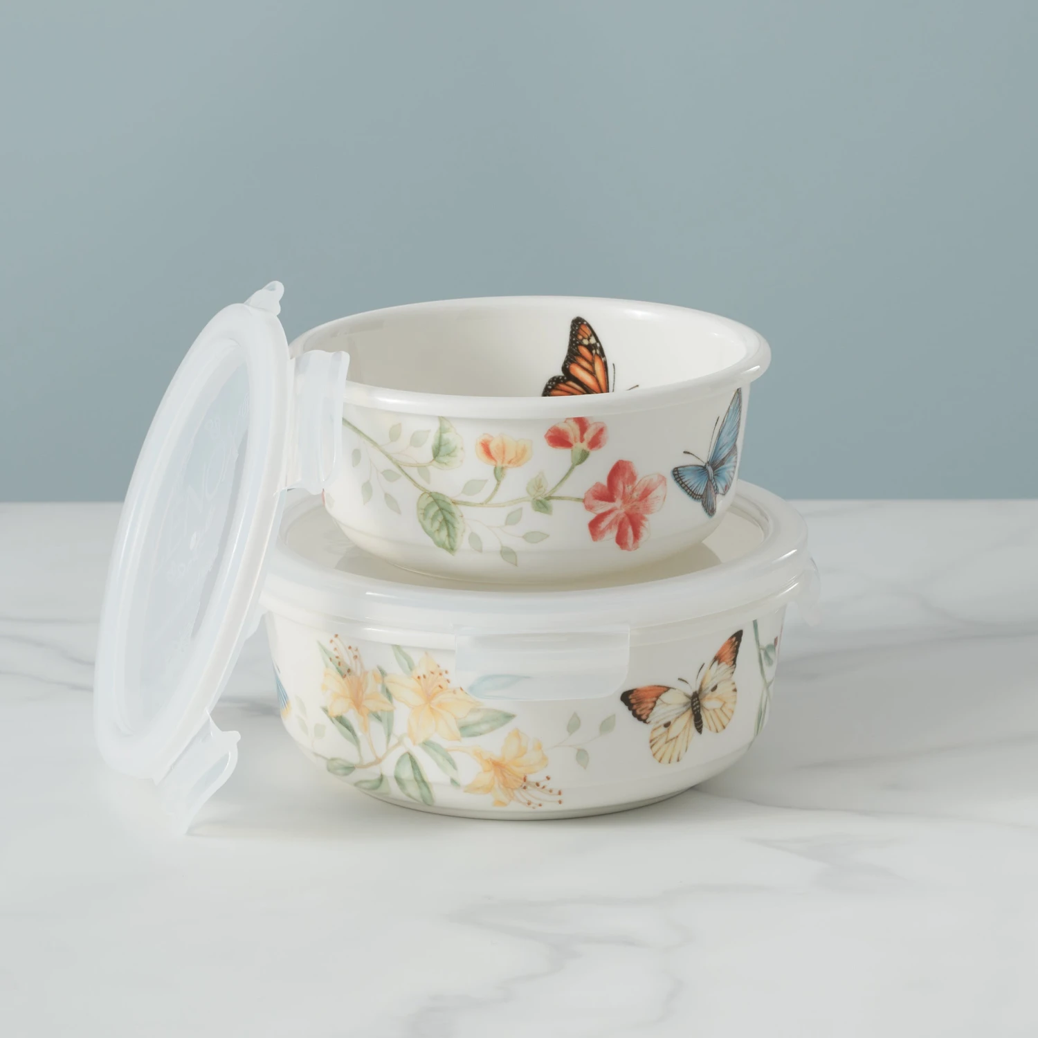 Lenox Butterfly Meadow Large Round Food Container 5 Lenox Butterfly Meadow Large Round Food Container - Image 3