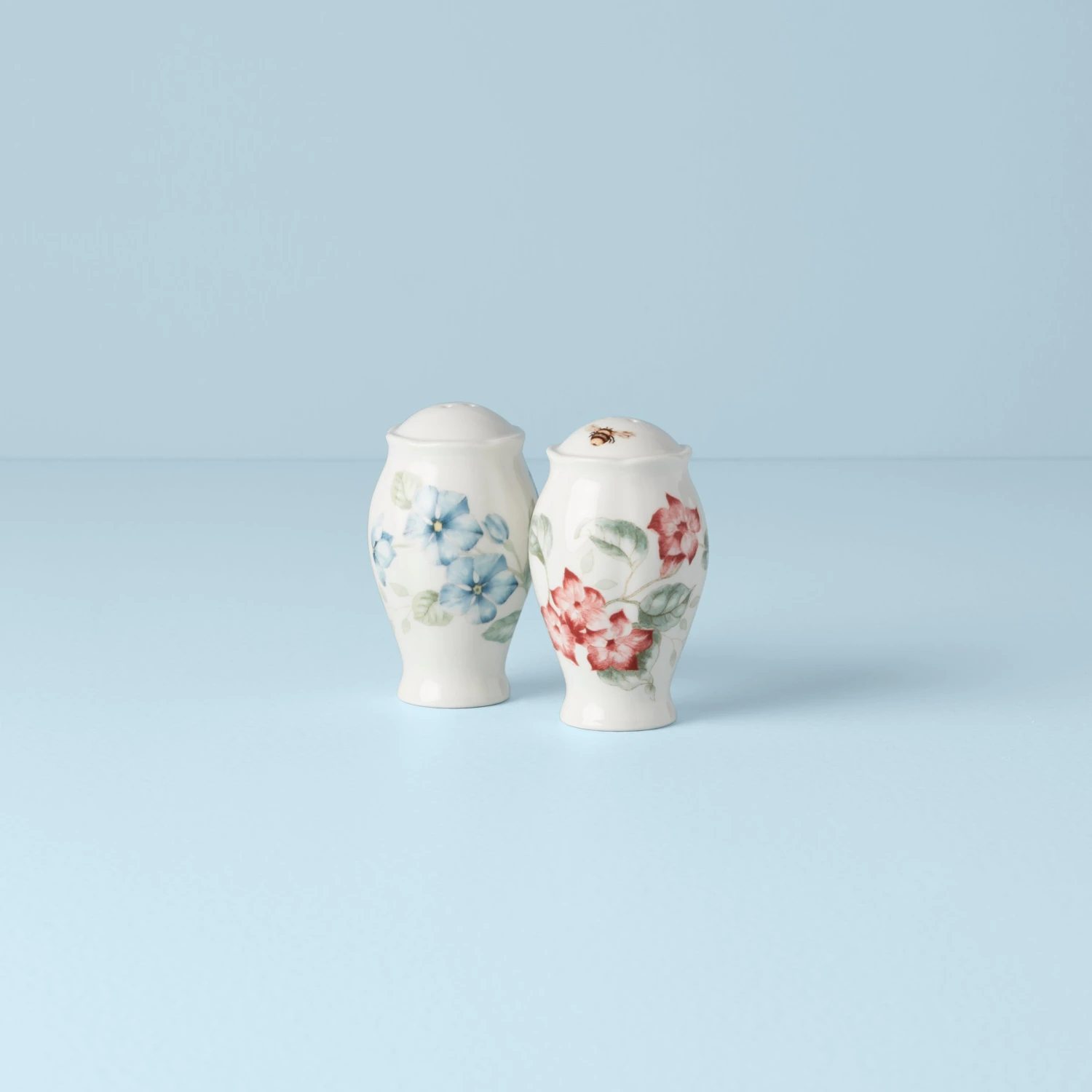 Lenox Butterfly Meadow Salt & Pepper Shakers 4 Lenox Butterfly Meadow Salt & Pepper Shakers - Image 2