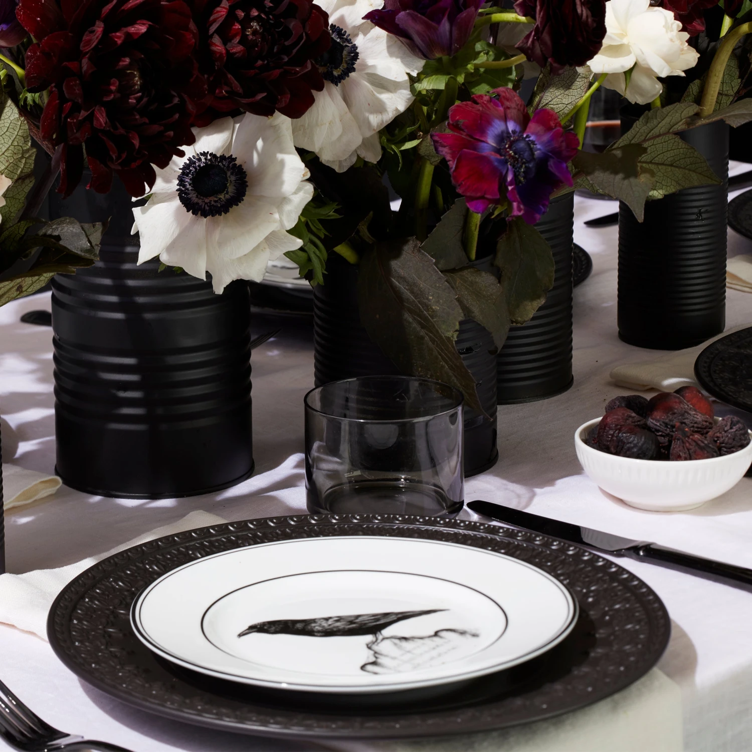 Lenox Vintage Halloween 4-Piece Dessert Plate Set 10 Lenox Vintage Halloween 4-Piece Dessert Plate Set - Image 8