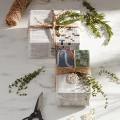 Lenox Snowflake 10-Piece Ornament Set 10 Lenox Snowflake 10-Piece Ornament Set -Lenox 890425 LNP S23 FEA 5