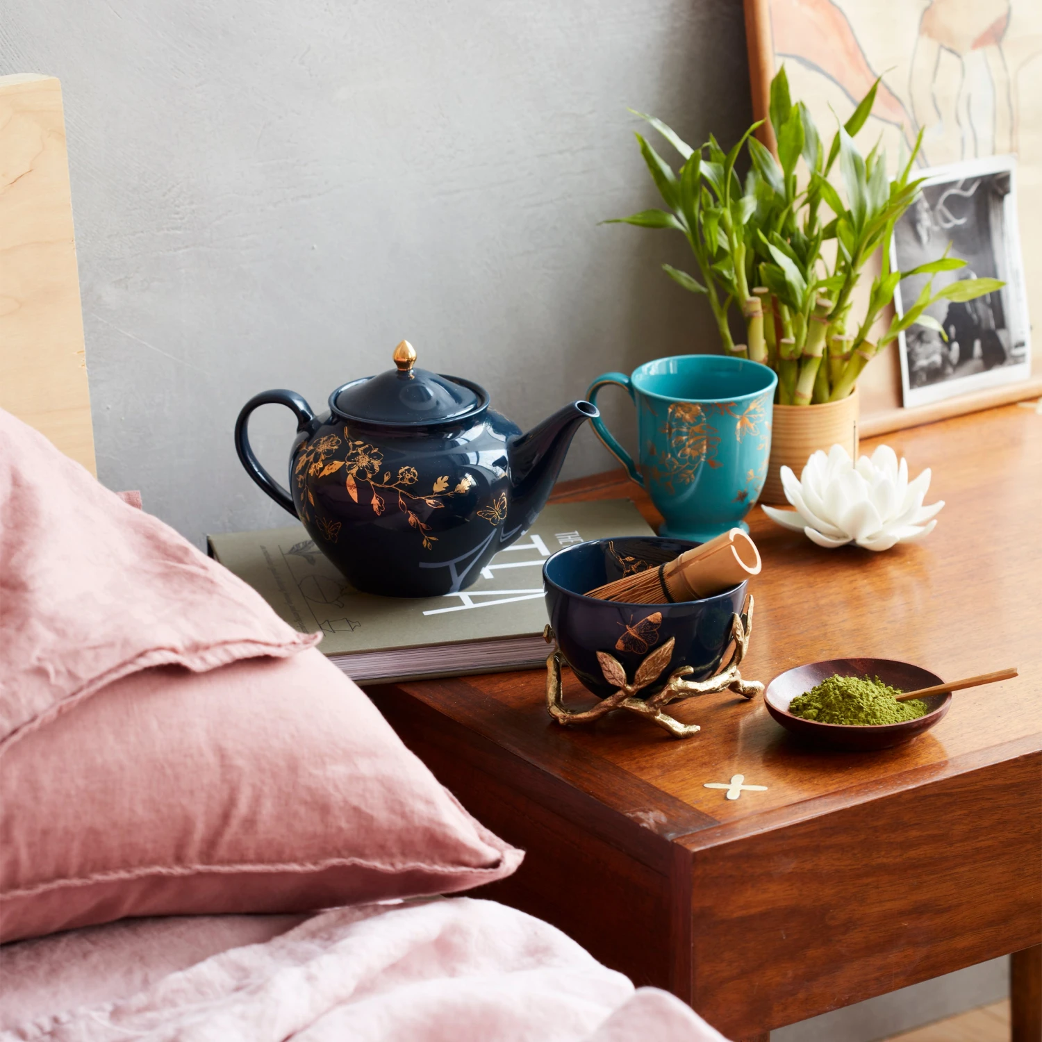 Lenox Sprig & Vine Teapot 6 Lenox Sprig & Vine Teapot - Image 4