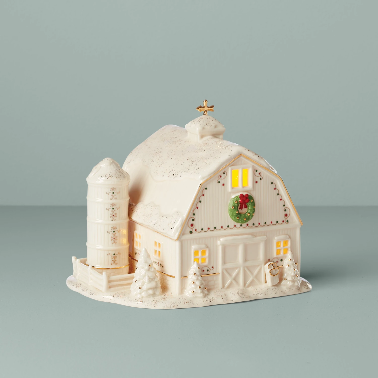 Lenox Mistletoe Park Lit Barn 3 Lenox Mistletoe Park Lit Barn