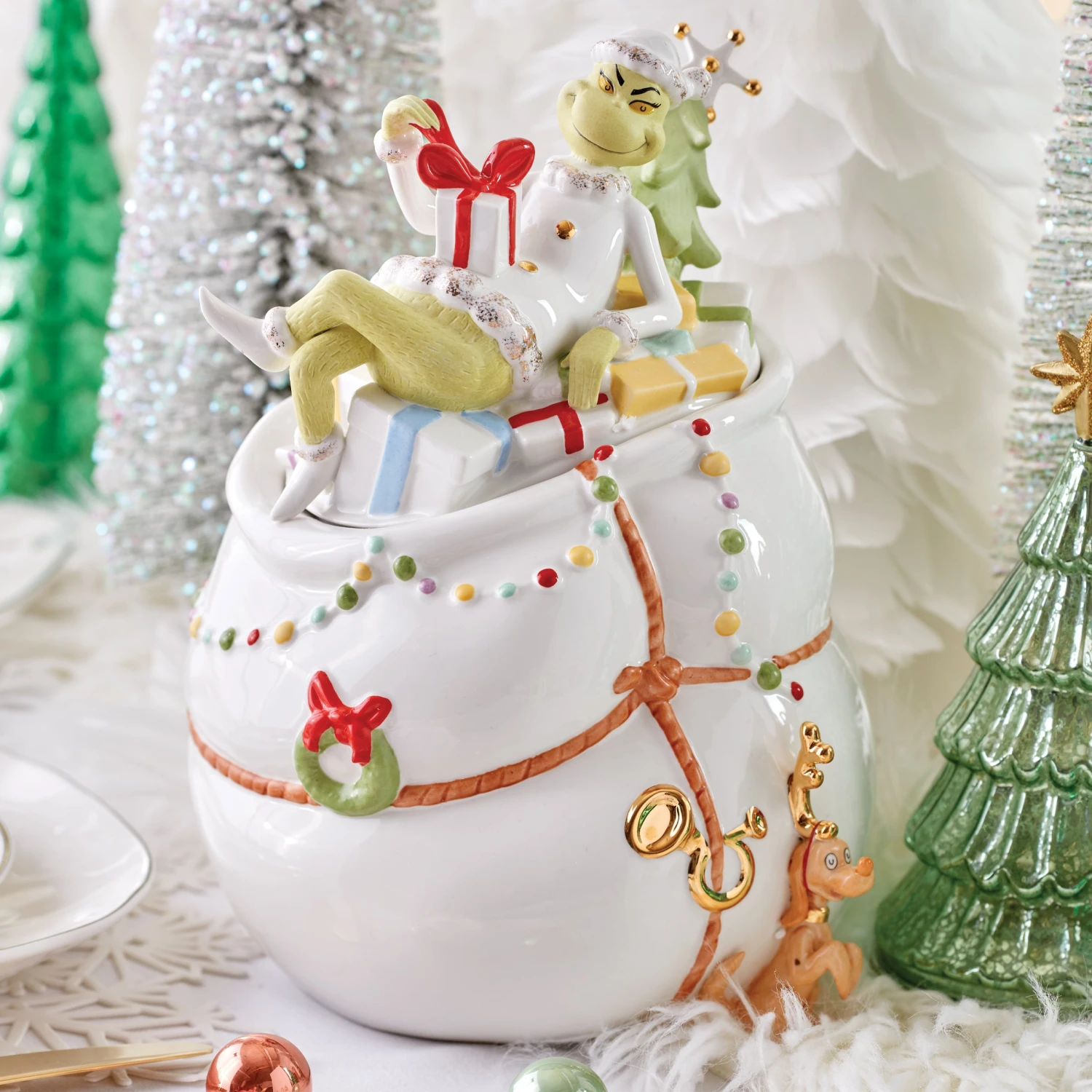 Lenox Merry Grinchmas Cookie Jar 5 Lenox Merry Grinchmas Cookie Jar - Image 3