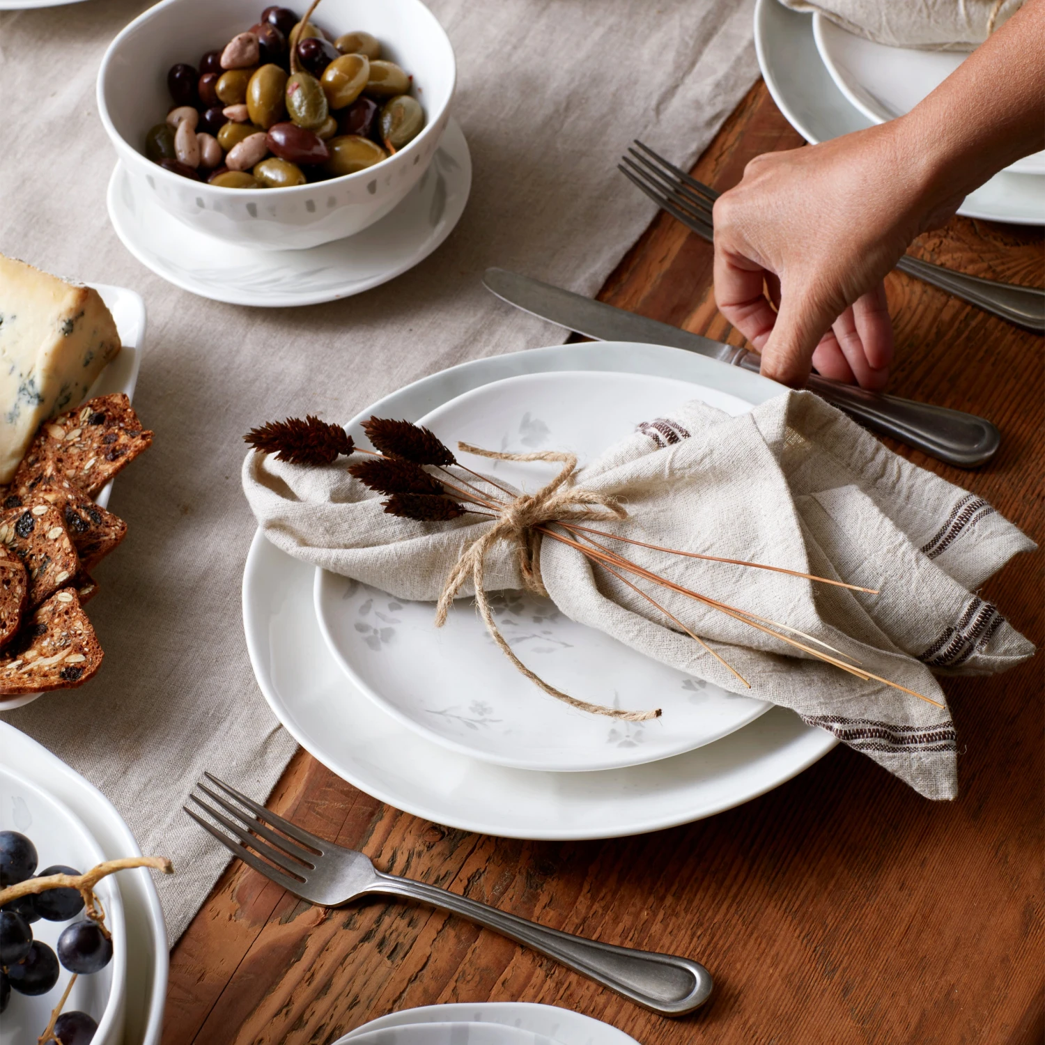 Lenox Oyster Bay Dinner Plates, Set Of 4 10 Lenox Oyster Bay Dinner Plates, Set Of 4 - Image 8