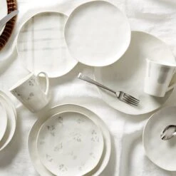 Lenox Bay Colors Dinner Plates, Set Of 4 21 Lenox Bay Colors Dinner Plates, Set Of 4 -Lenox 894678 894670 894676 894673 LNP F22 1 4bc61d36 b520 4e9f 8e96 b5ae70793604