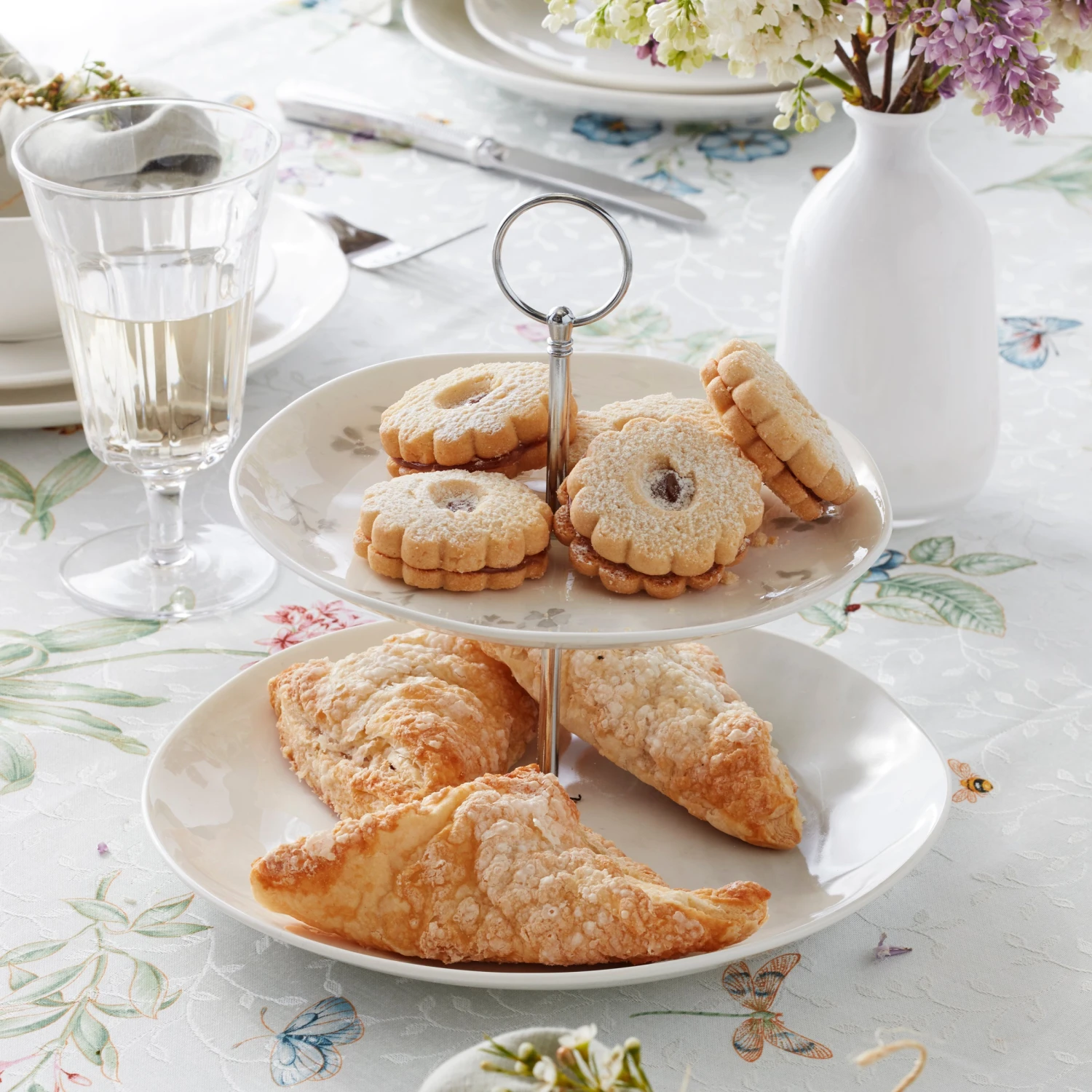 Lenox Oyster Bay 2-Tiered Server 4 Lenox Oyster Bay 2-Tiered Server - Image 2