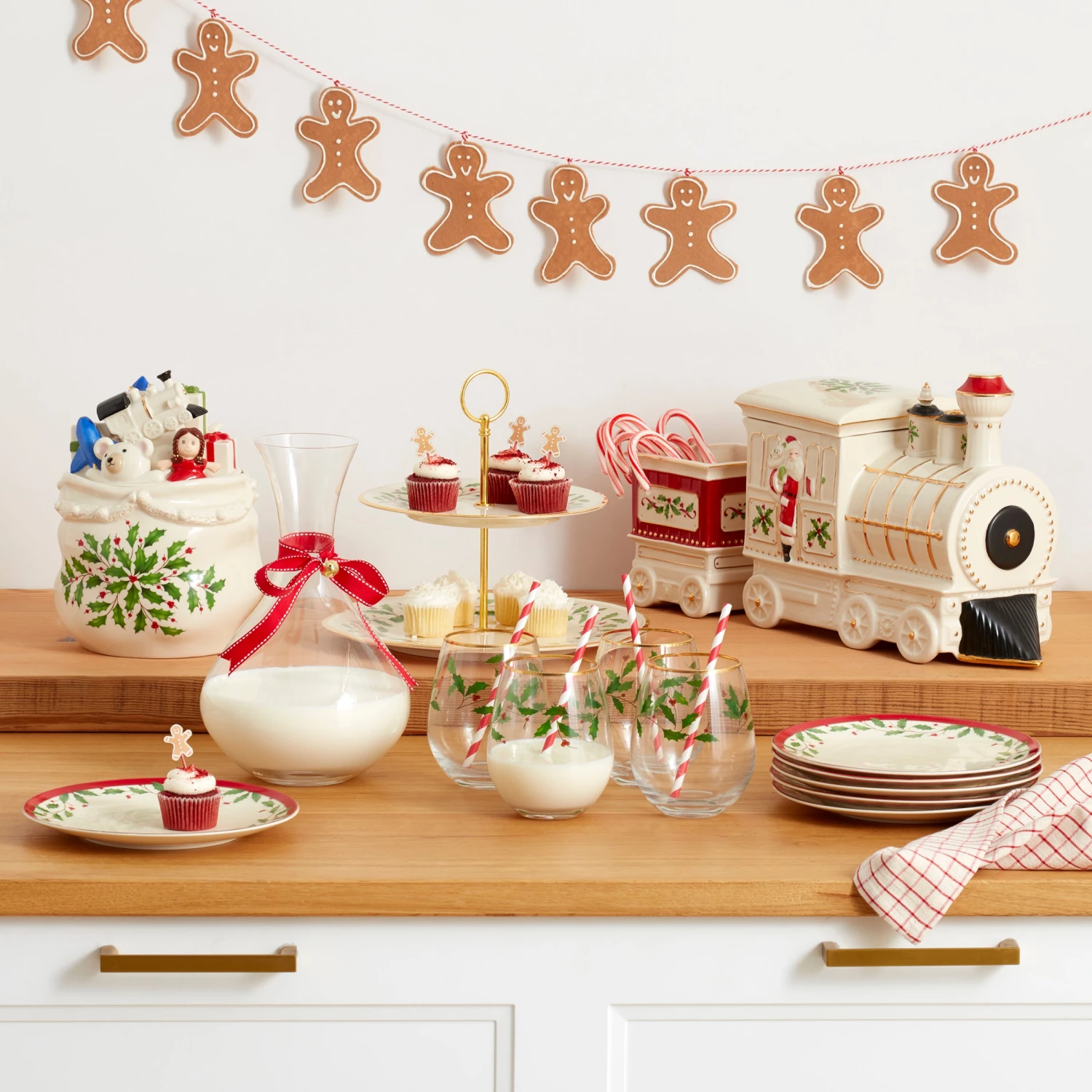 Lenox Holiday Train 5-Piece Serving Set 6 Lenox Holiday Train 5-Piece Serving Set - Image 4