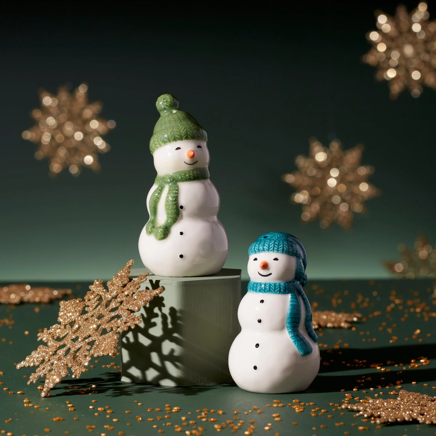 Lenox Balsam Lane Snowman Salt & Pepper Set 4 Lenox Balsam Lane Snowman Salt & Pepper Set - Image 2
