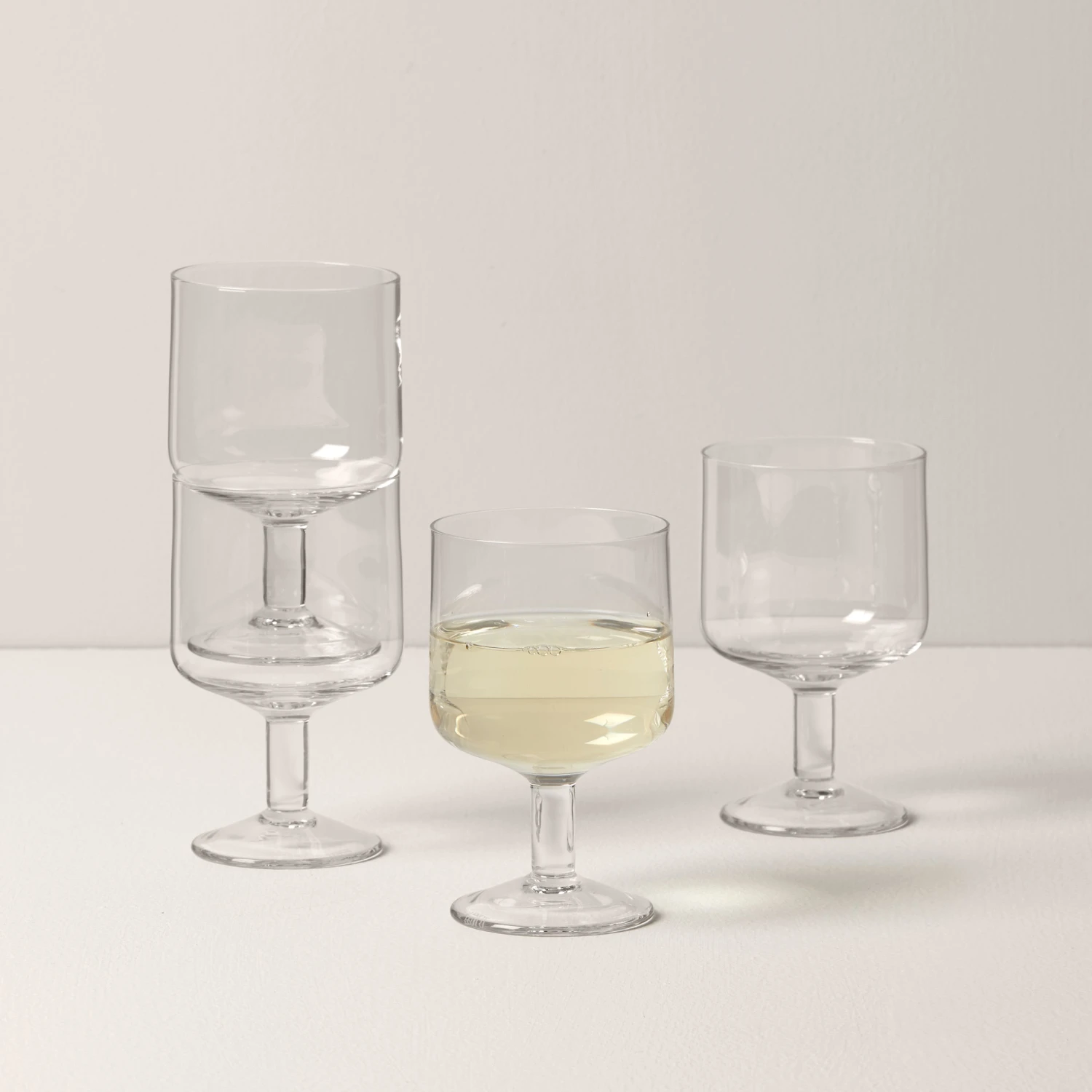 Lenox Tuscany Classics Stackable 4-Piece Wine Glass Set 4 Lenox Tuscany Classics Stackable 4-Piece Wine Glass Set - Image 2