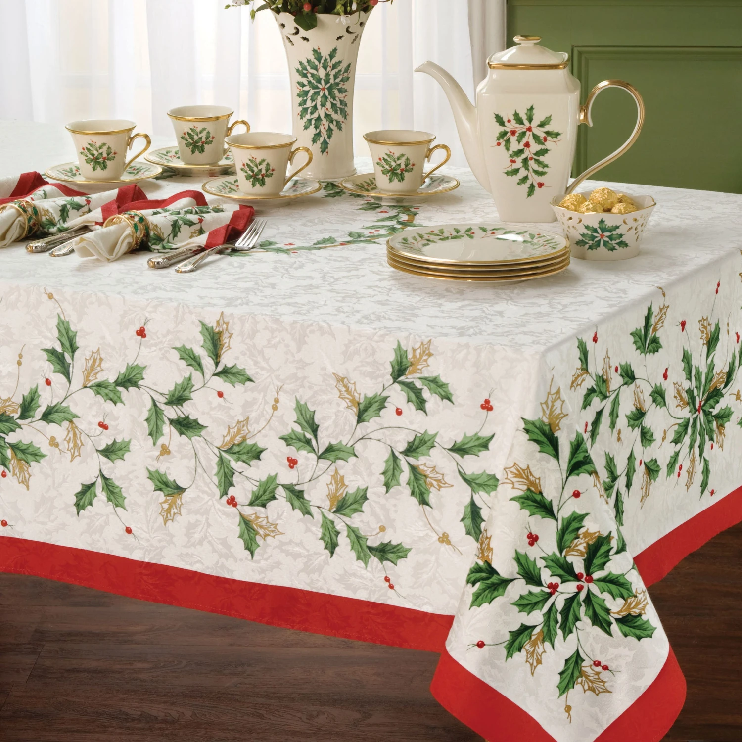 Lenox Holiday 60" X 84" Tablecloth 3 Lenox Holiday 60" X 84" Tablecloth